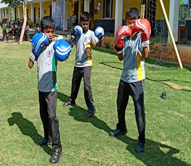 AJ-School Club-Activities